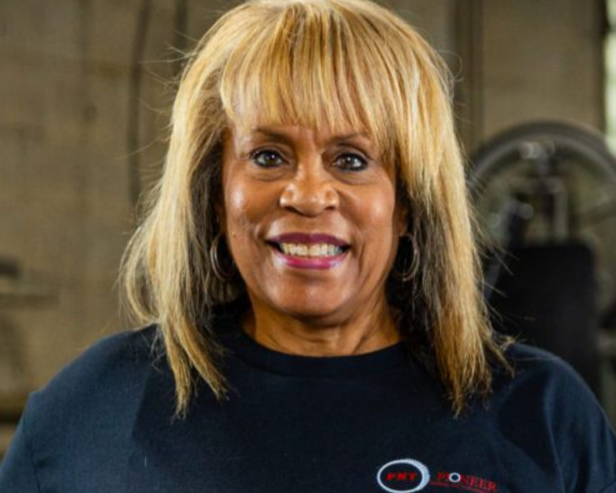 Deborah Harris Headshot